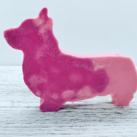 2 Corgi Shaped Soap Handcrafted Glycerin Soap Many Fragrances 4 oz bars - Picture 2 of 12